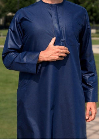 Platinum Classic Navy von Custom Qamis