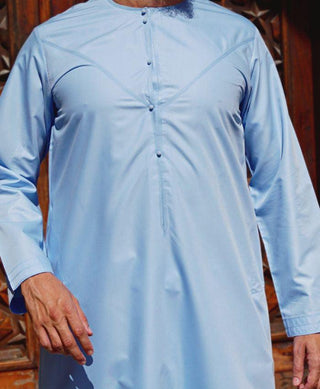 Emirati Hellblau „Platinum“ von Custom Qamis