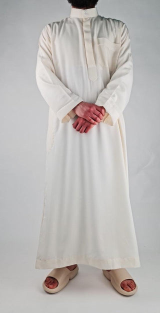 Saudi-Qamis-Creme „Riyadh“.