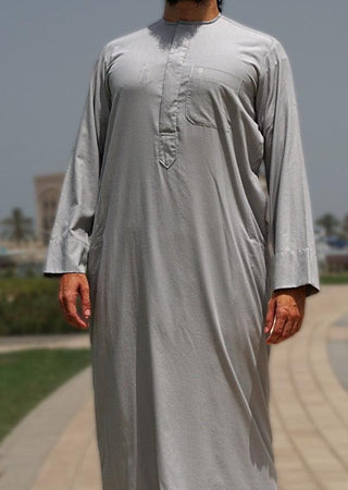 Klassisches Grau in Baumwolle von Custom Qamis