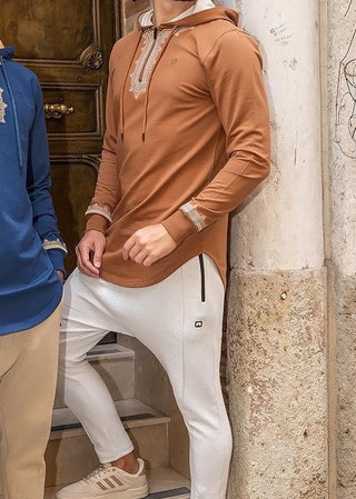 Sweat Etniz Camel von Qaba'il