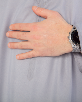 Emiratischer Qamis Mist