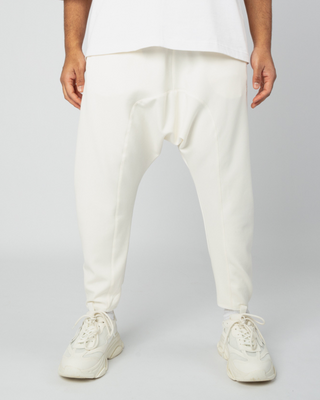 Qandrisi Jogging Off-White von Qaba'il