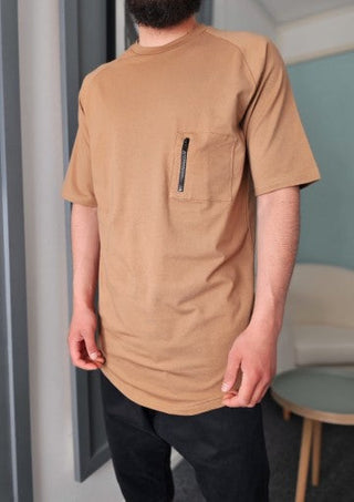 Langes T-Shirt 'Technical' Camel von Qawy