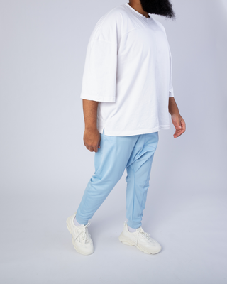 Babyblaue Jogginghose „Comfort“ von Qaba'il