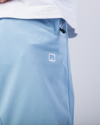 Babyblaue Jogginghose „Comfort“ von Qaba'il