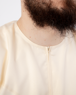 Emirati Qamis Cream Clay