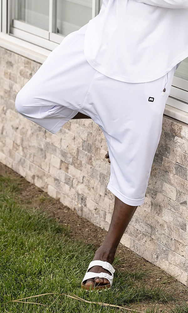 Jogging Short Weiß von Qaba'il